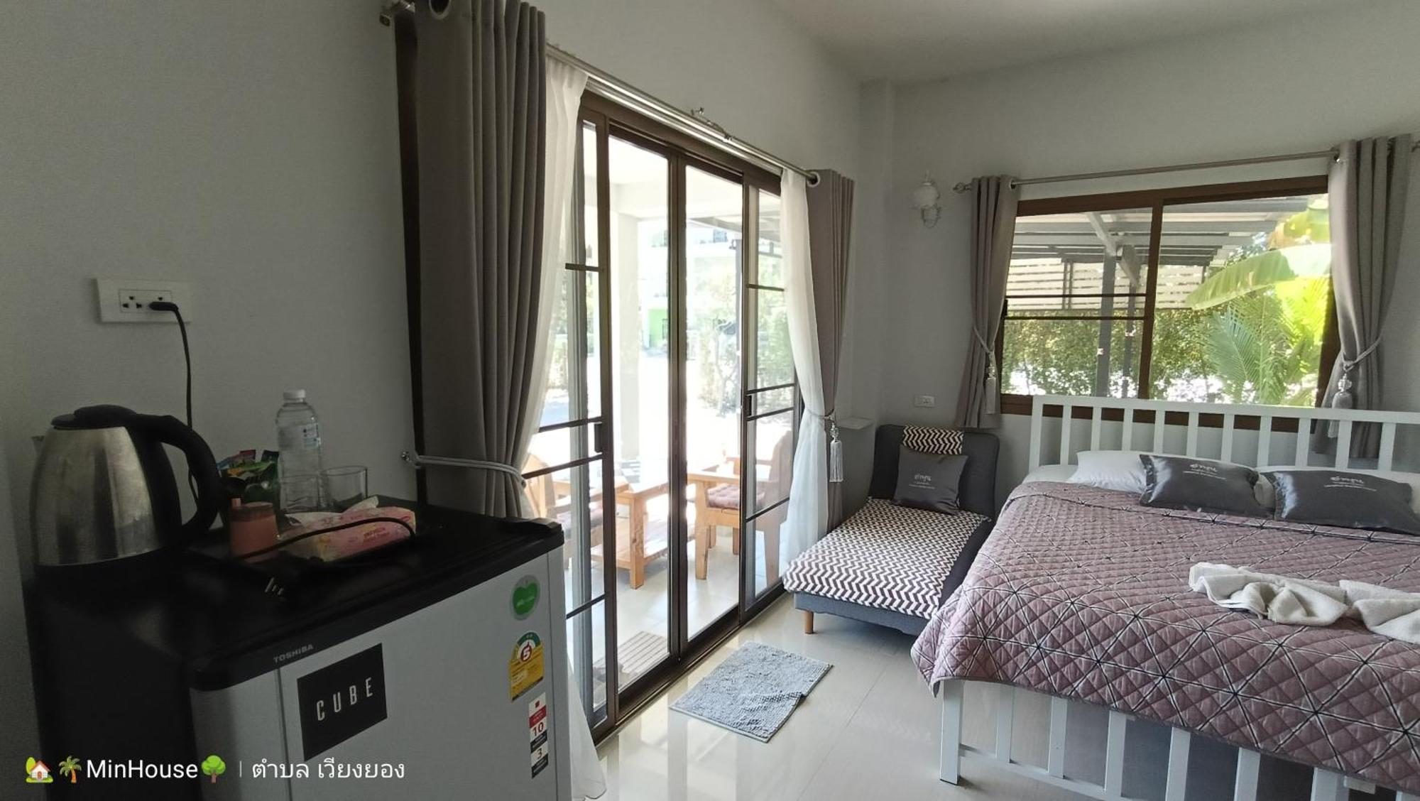 Hotel Min House Lamphun Esterno foto